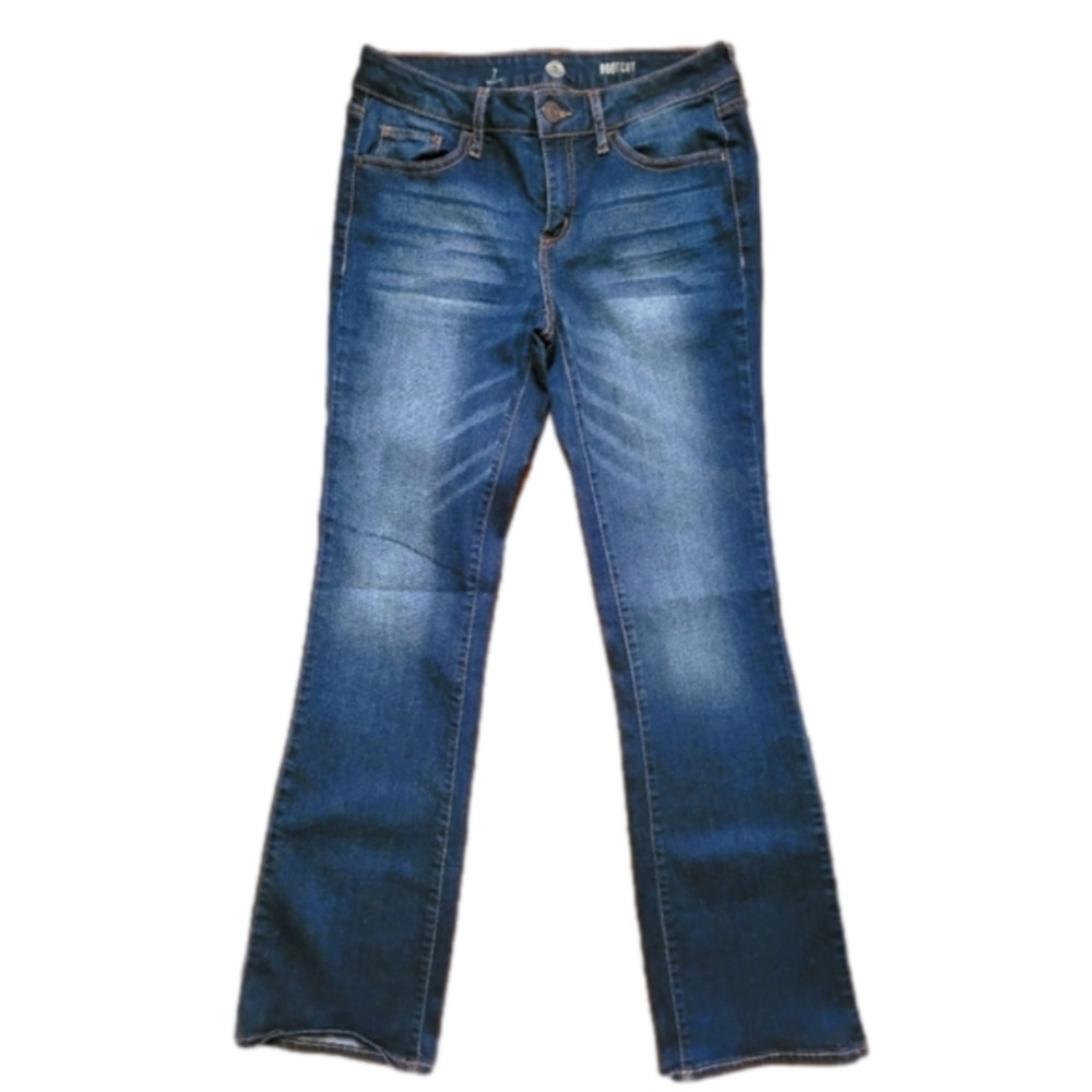 SO bootcut jeans. Size 7/31inseam. EXCELLENT CONDITION! - Picture 3 of 6